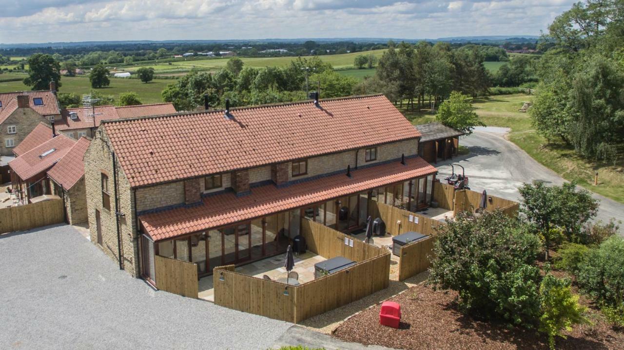 High Oaks Grange - Cottages Pickering Dış mekan fotoğraf