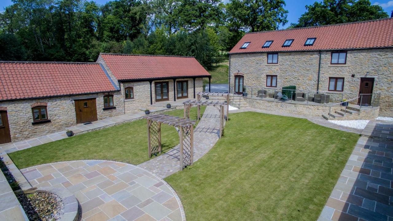 High Oaks Grange - Cottages Pickering Dış mekan fotoğraf